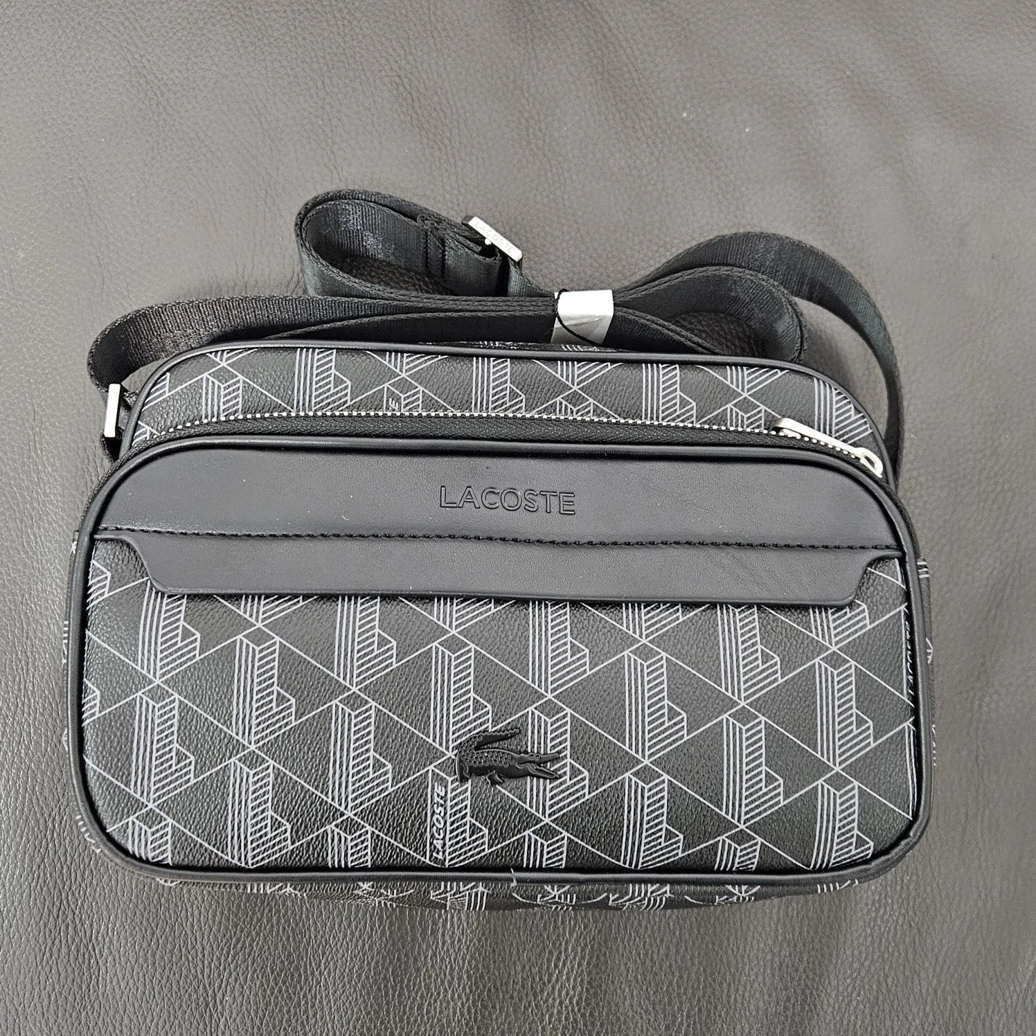 910Lac Mens The Blend Monogram bag 24166cm