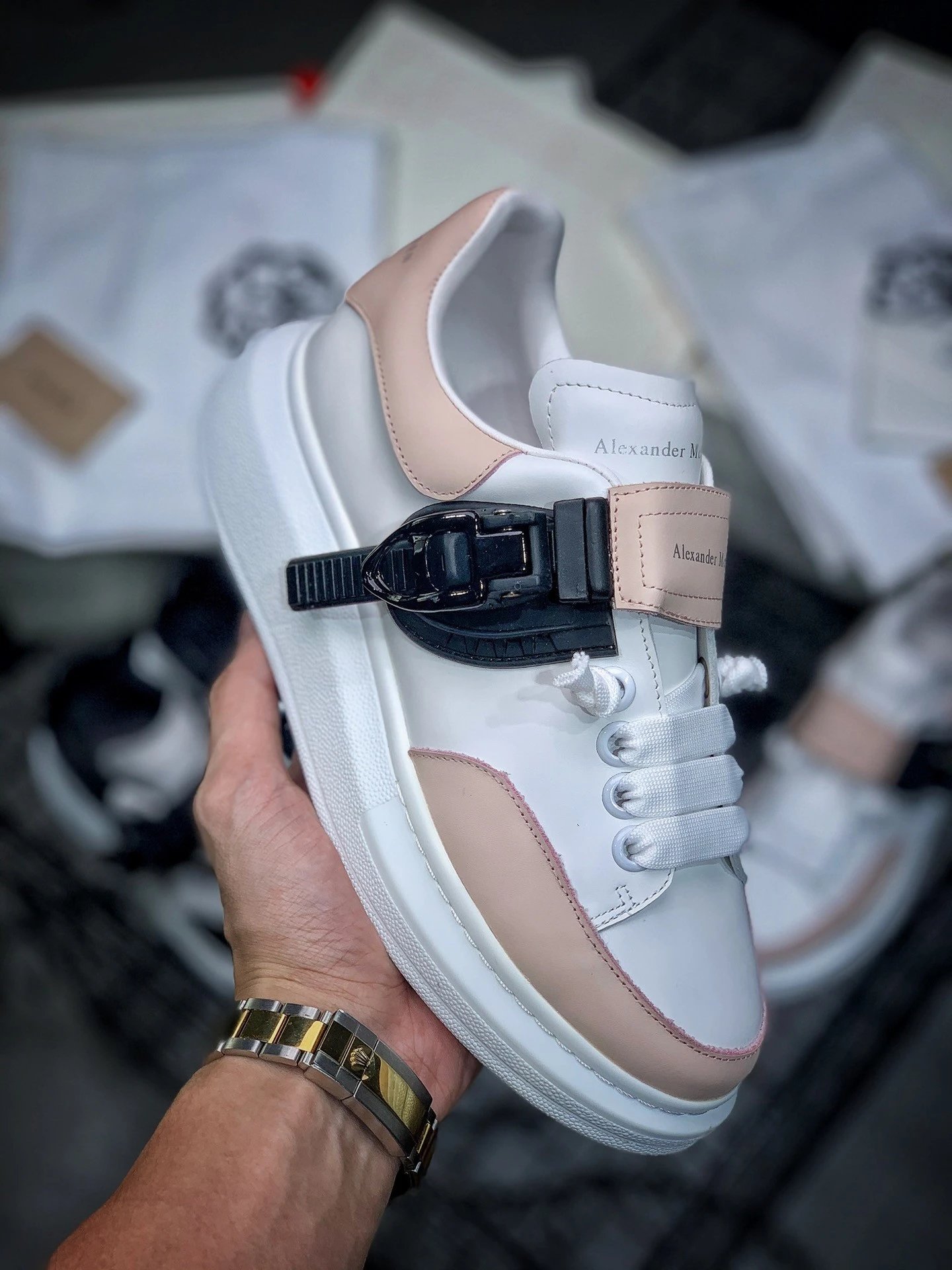CC🔑N480400【机能风 Alexander MQ sole sneakers】低帮时装厚底休闲运动小白鞋