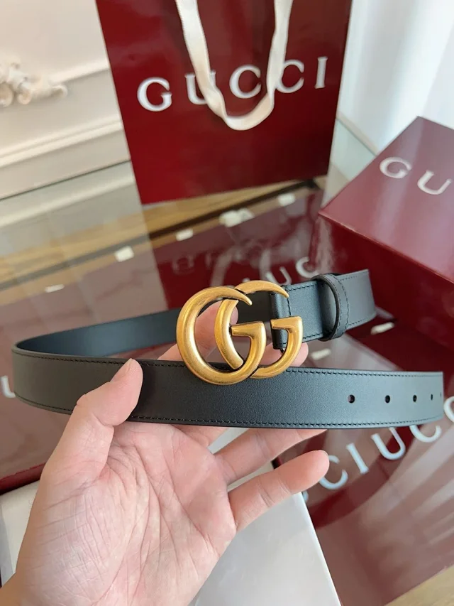 Gucci Belts Leather belt with Double G buckle product detail image 18