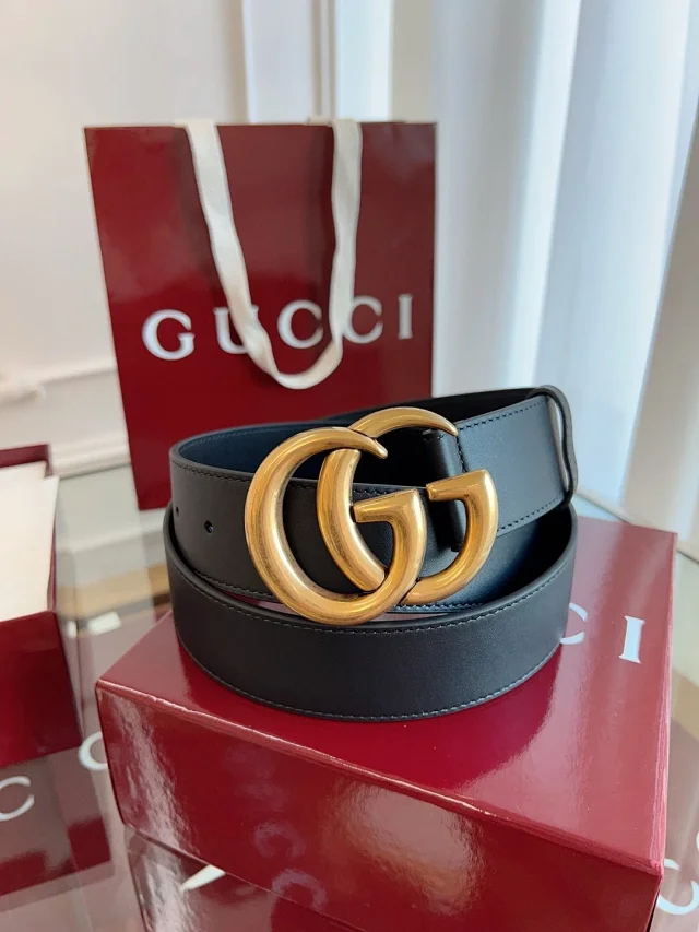 Gucci Belts Leather belt with Double G buckle product detail image 21