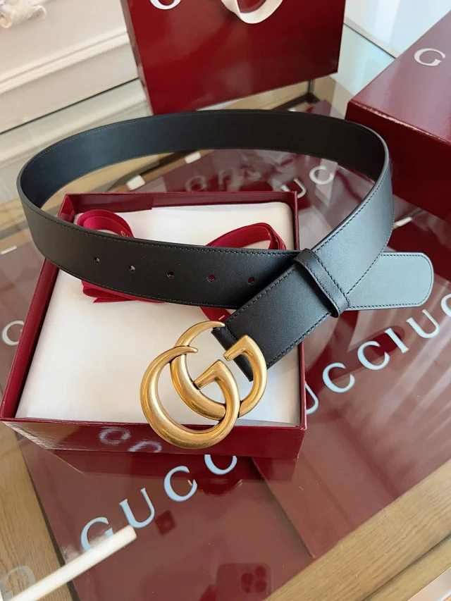 Gucci Belts Leather belt with Double G buckle product detail image 20