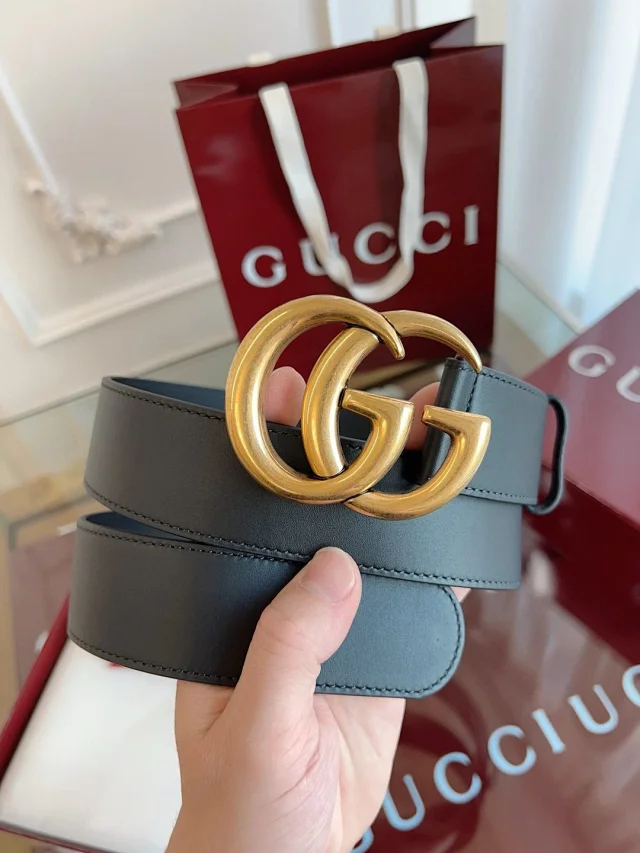 Gucci Belts Leather belt with Double G buckle product detail image 19