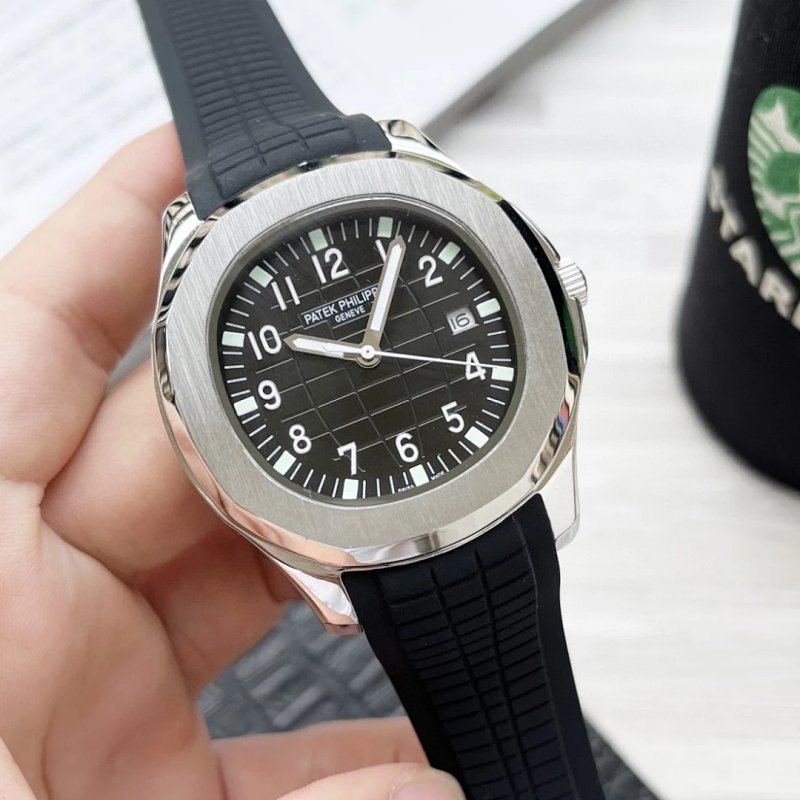 19 40mm Aquanaut