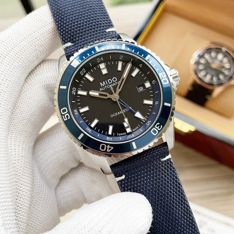 4 42mm Ocean Star Gmt