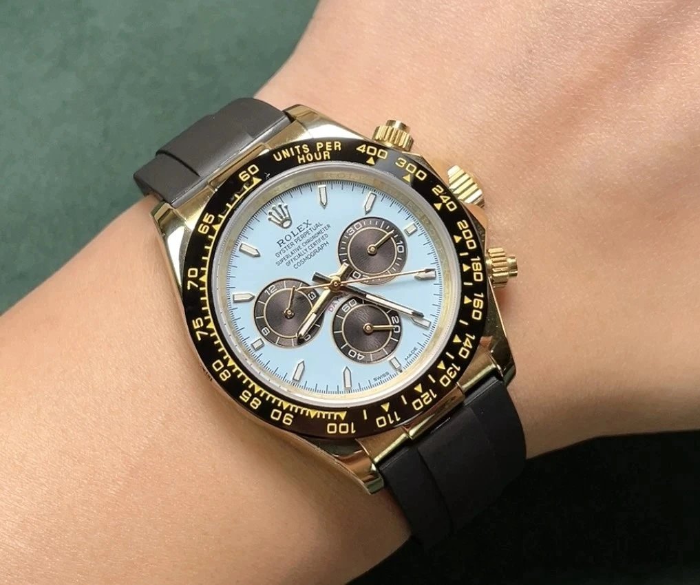 Golden Tiffany Blue Tape Style