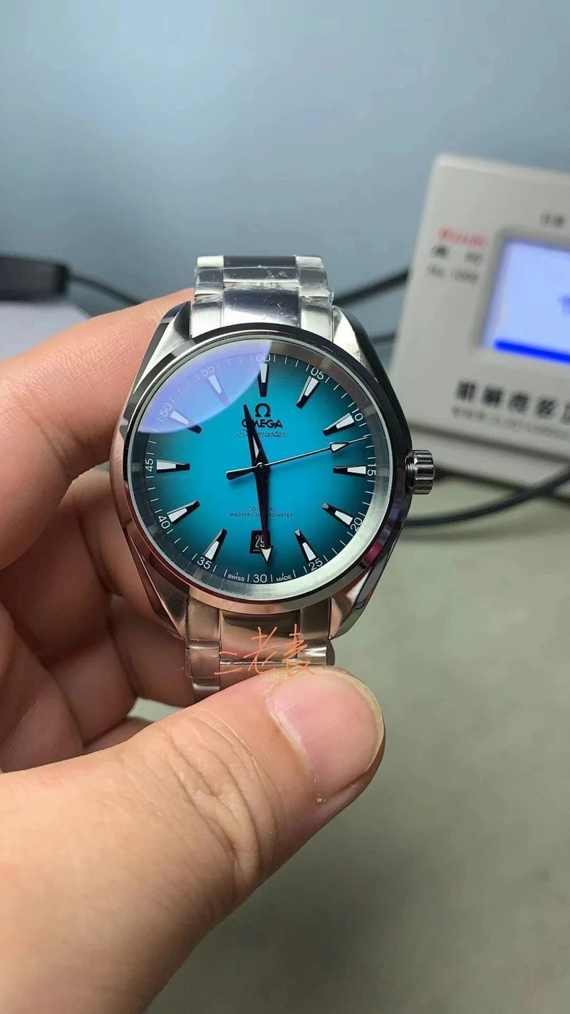 Omega 20 41mm Aqua Terra