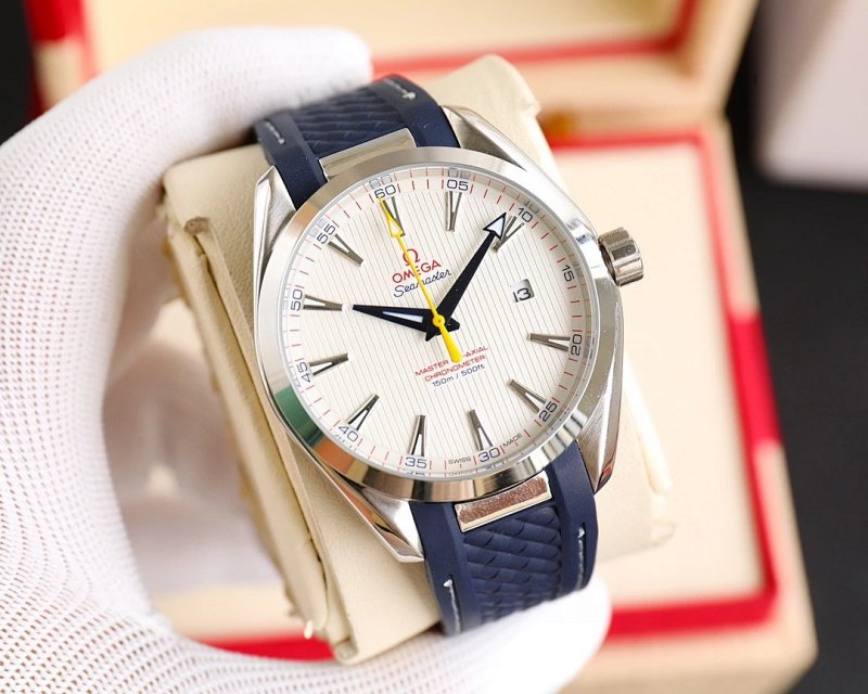 Omega 12 41mm Aqua Terra