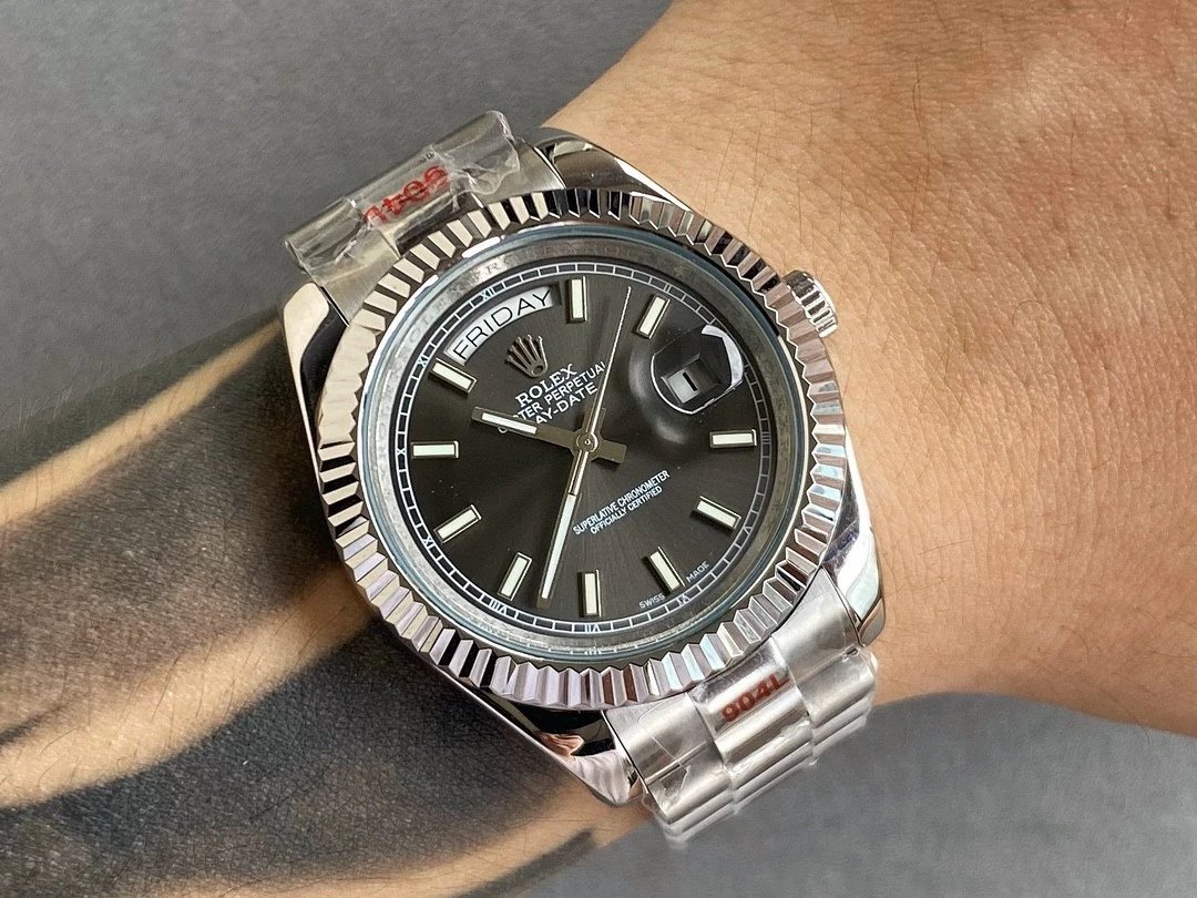 Dingzi · Silver Gray