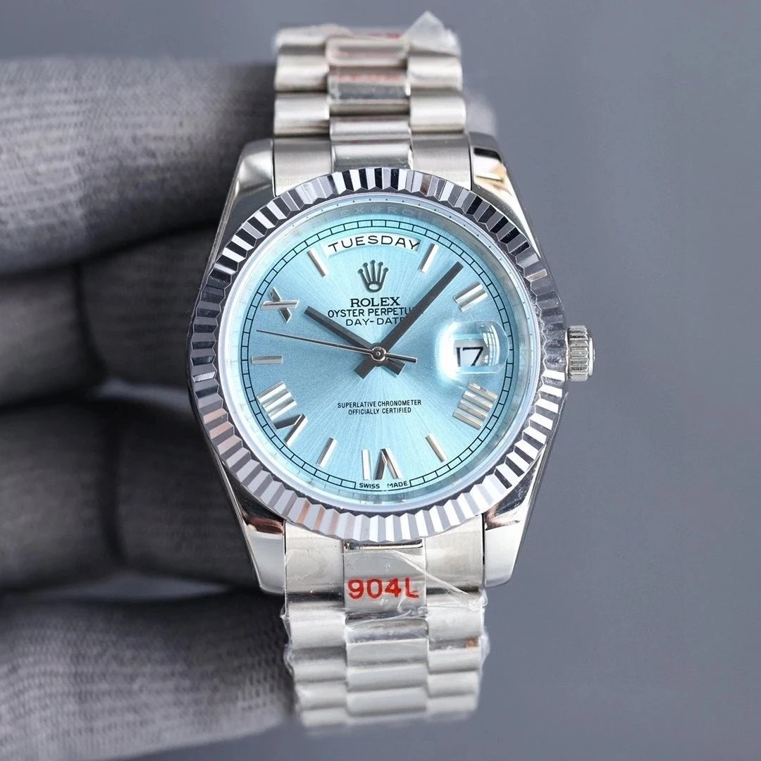 Roman letters - Silver Ice Blue