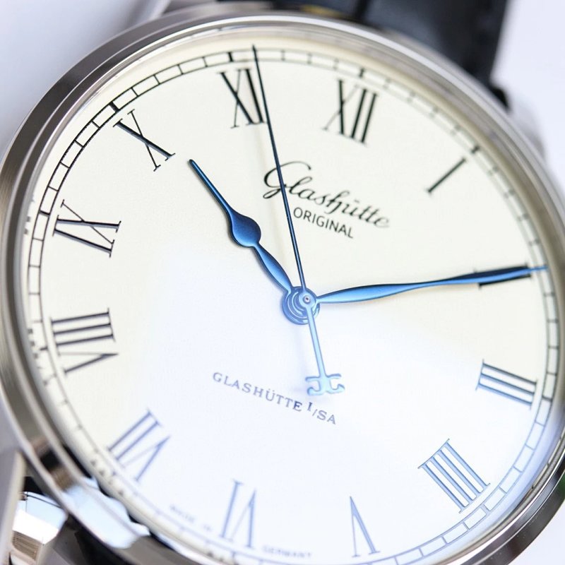 Watch from Erlaobiao