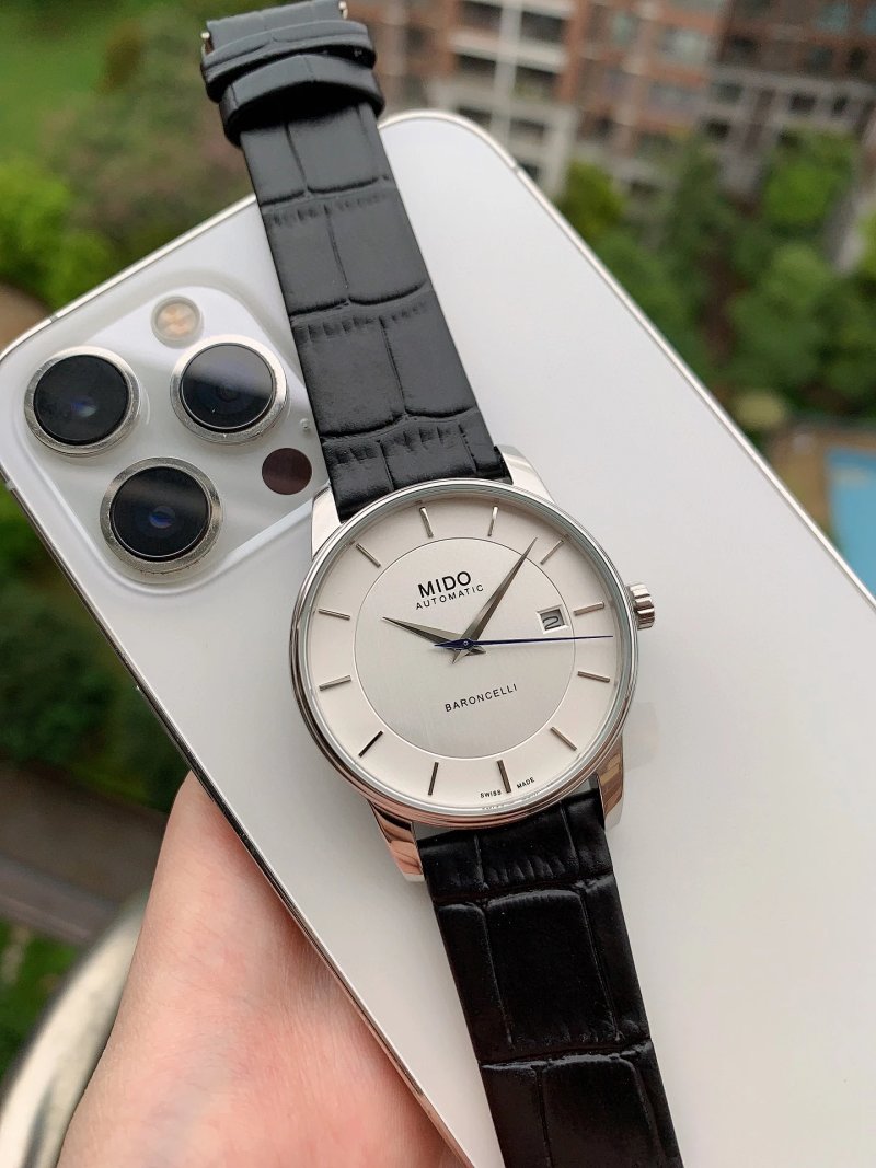 Watch from Two Cousins
