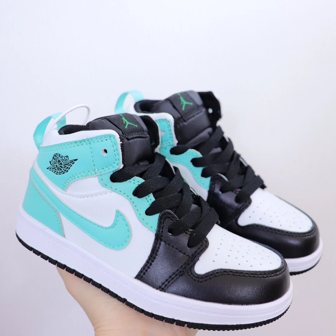 Tiffany Green 5132