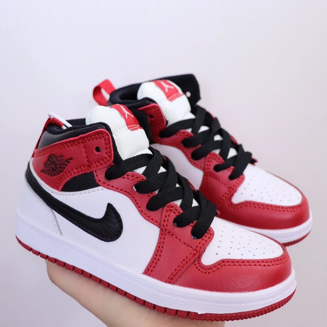 White Red Black 4173