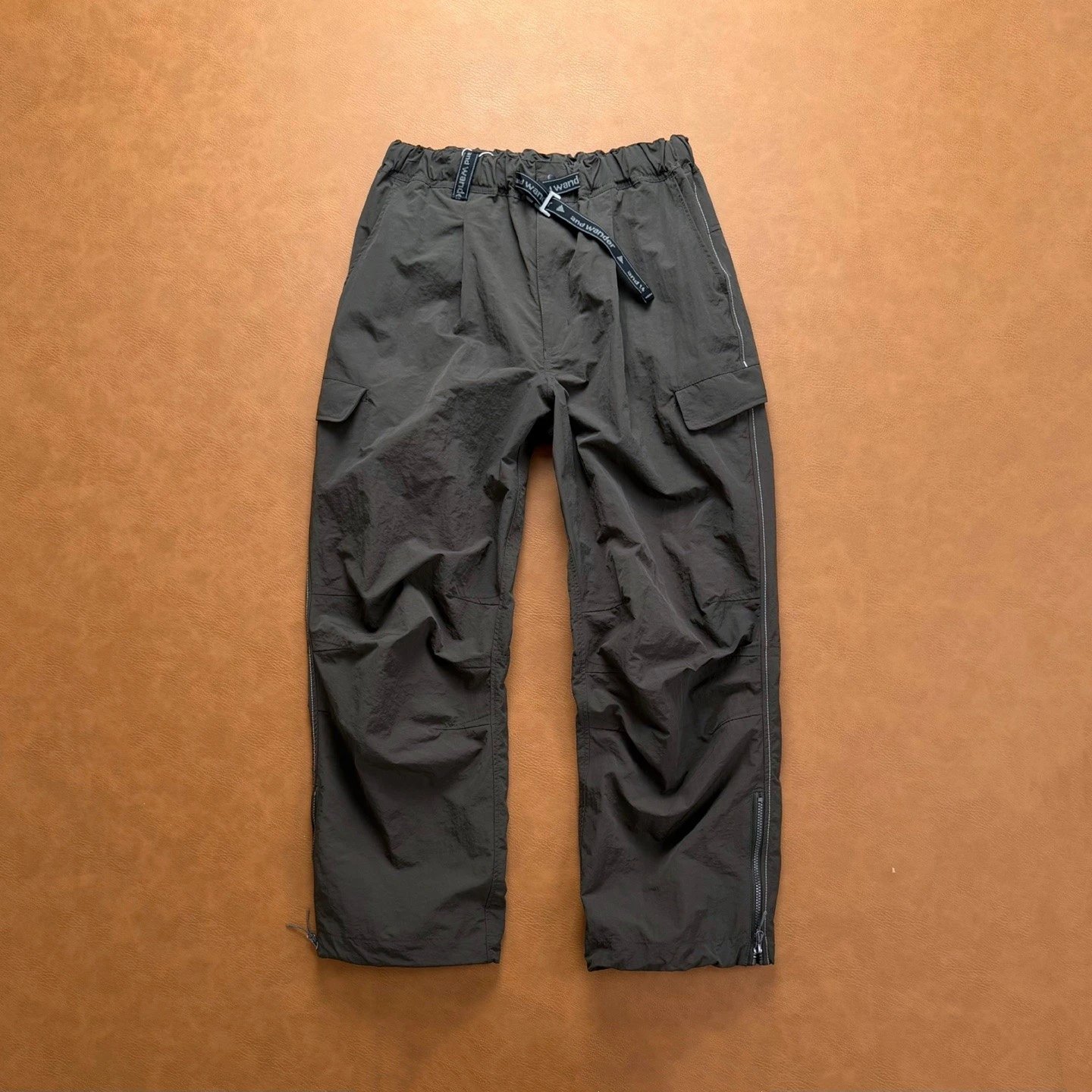 AWAND Black Cargo Pa