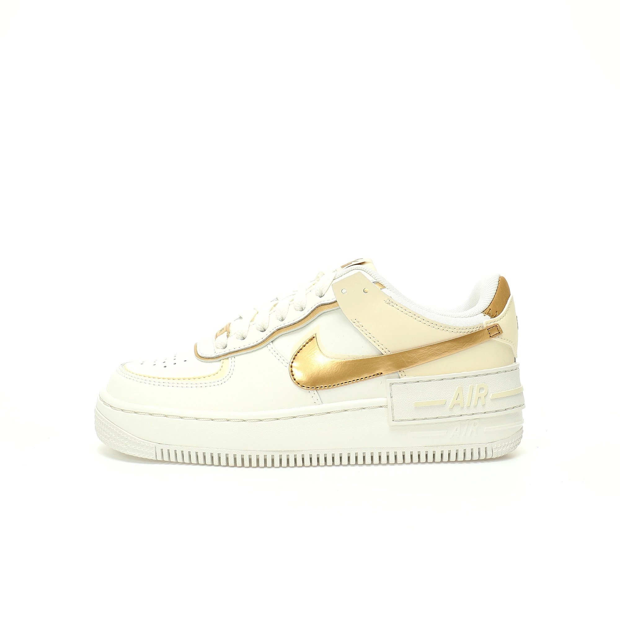 耐克Nike WMNS Air Force 1 Shadow"Sail Metallic Gold"空军一号轻量增高低帮百搭板鞋"皮革米白金属金双钩"DZ1847-108