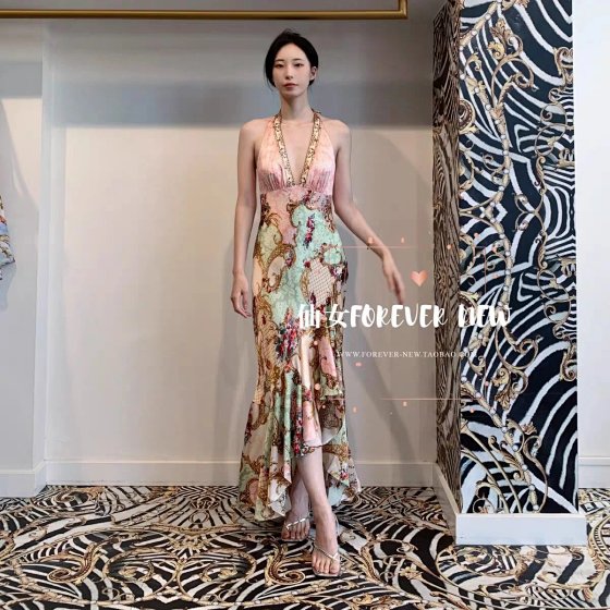 Camilla Australia 2025 Spring/Summer Pink-Green Vintage Floral V-Neck Halter Mermaid Long Silk Dress