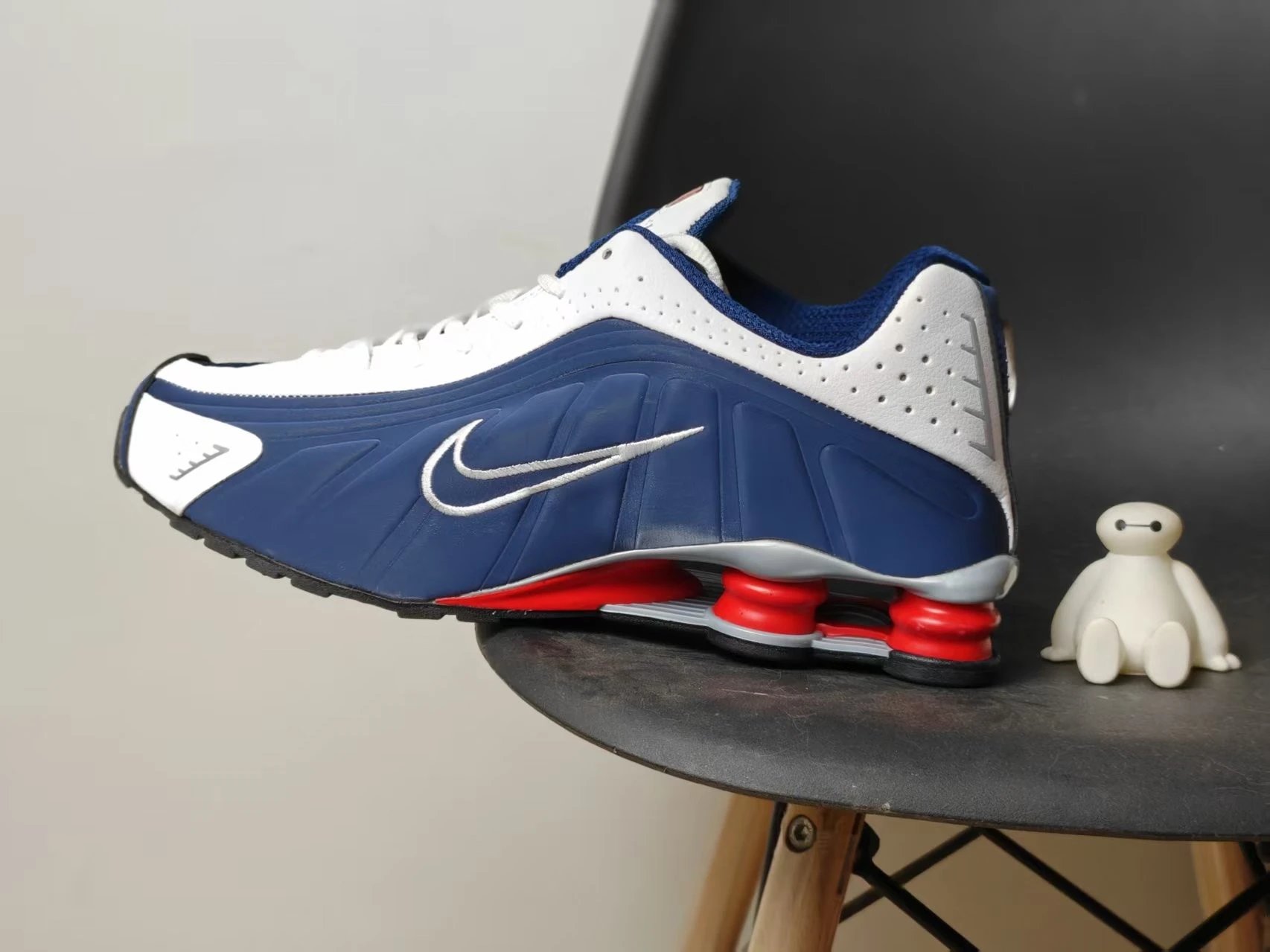 White Blue Red
