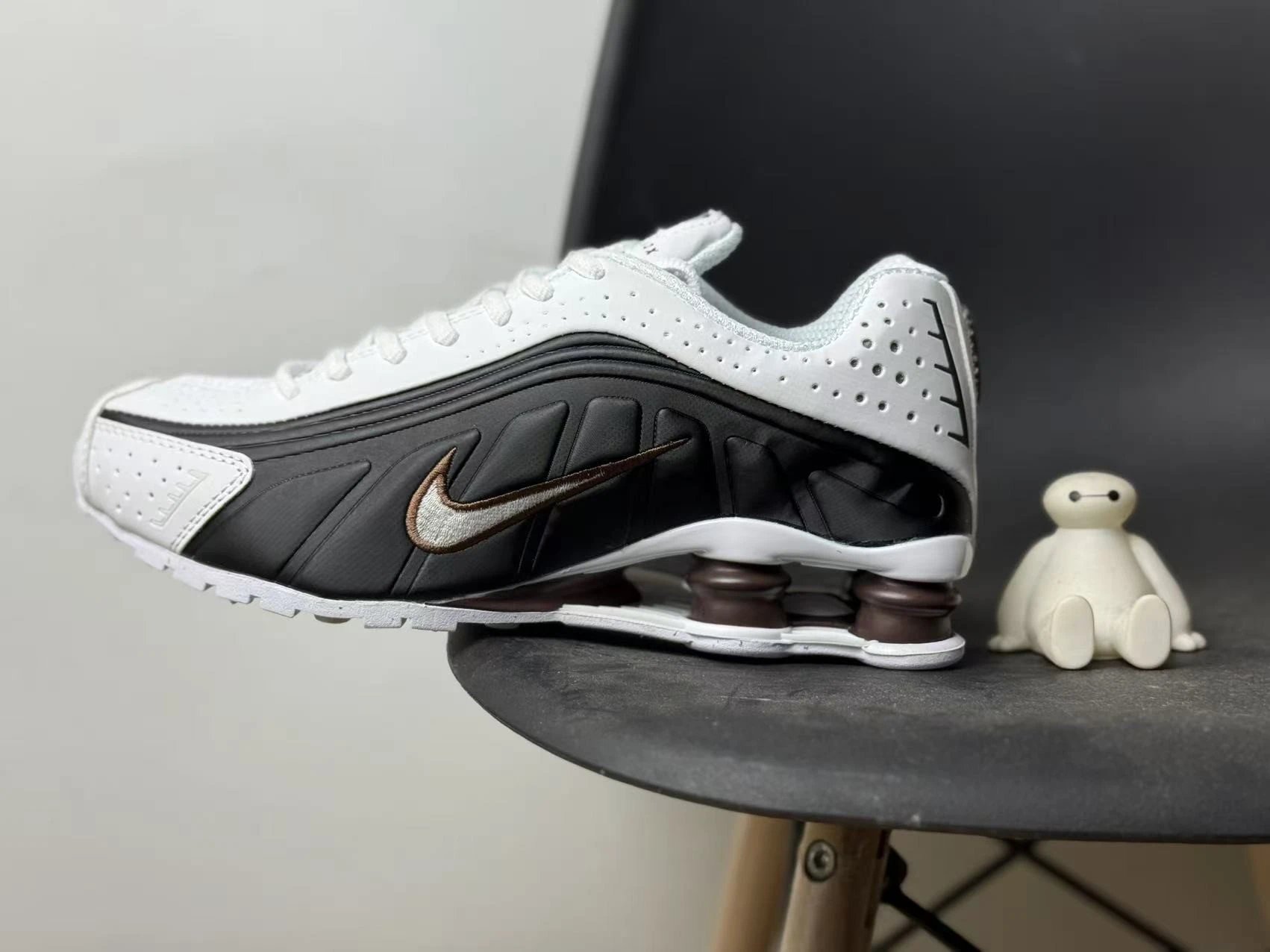 White Black Brown