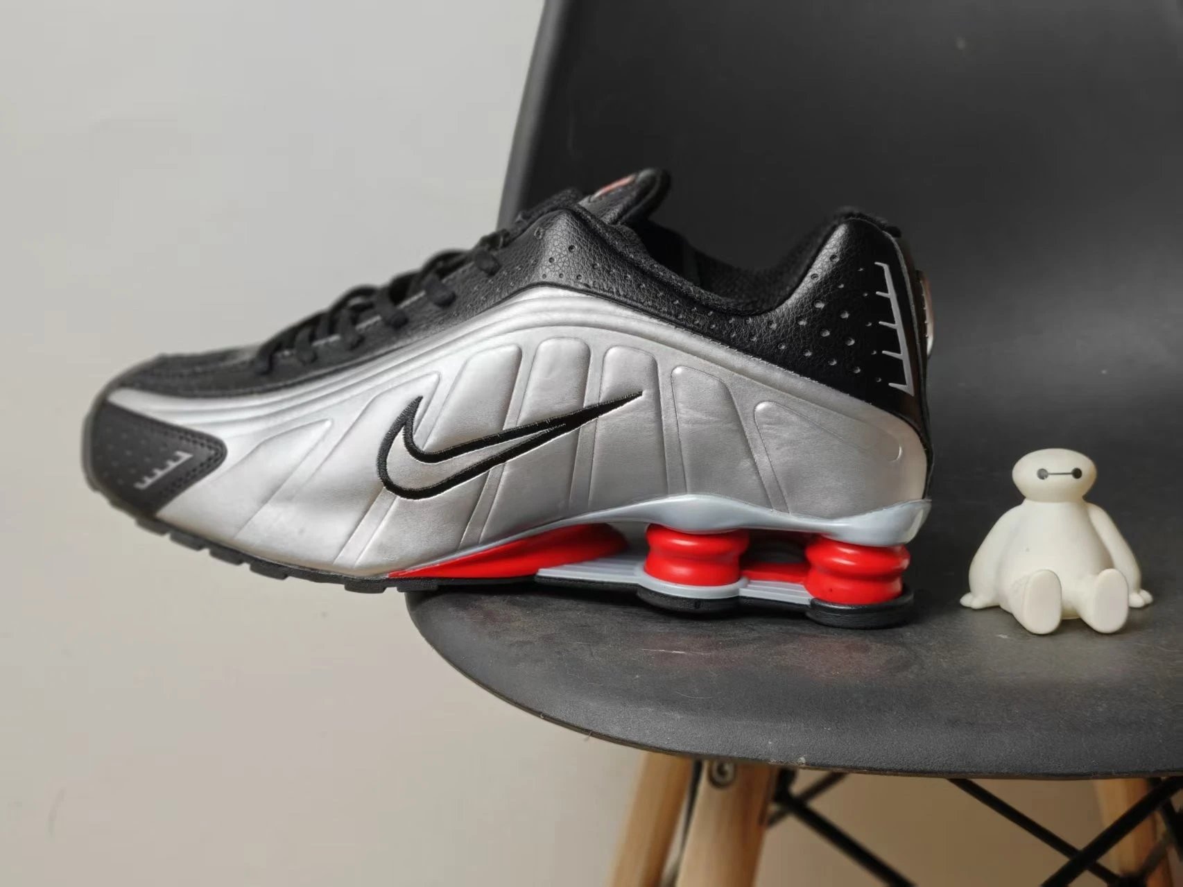 Black Red Silver
