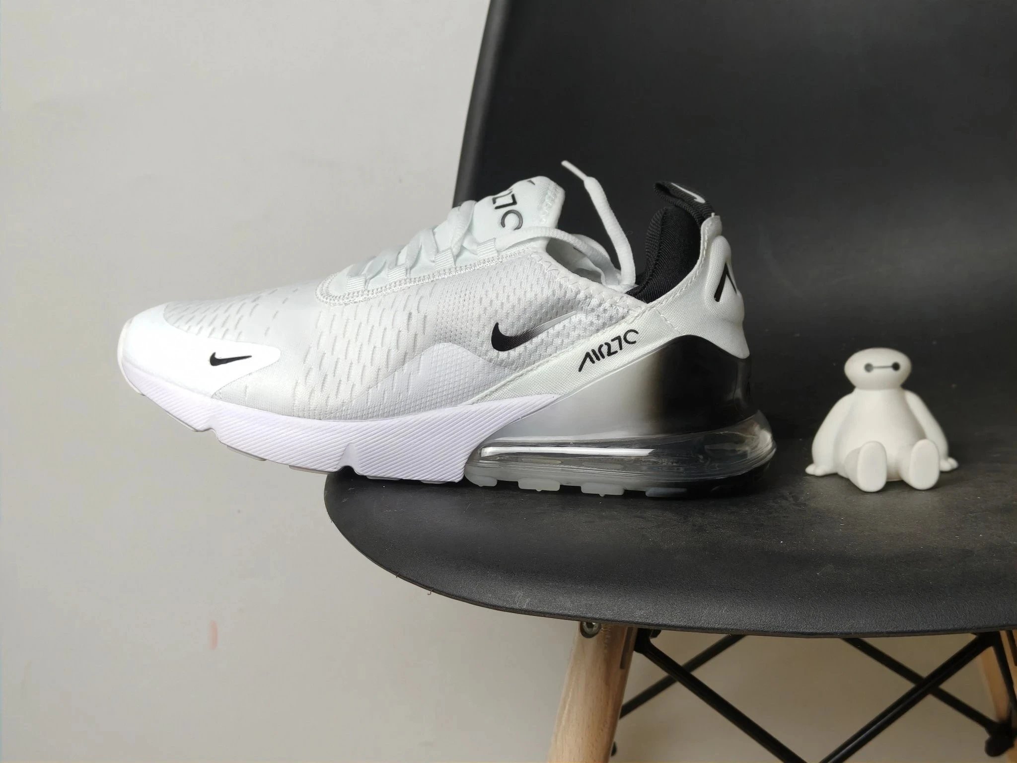 Casual Sports Shoes photo 7