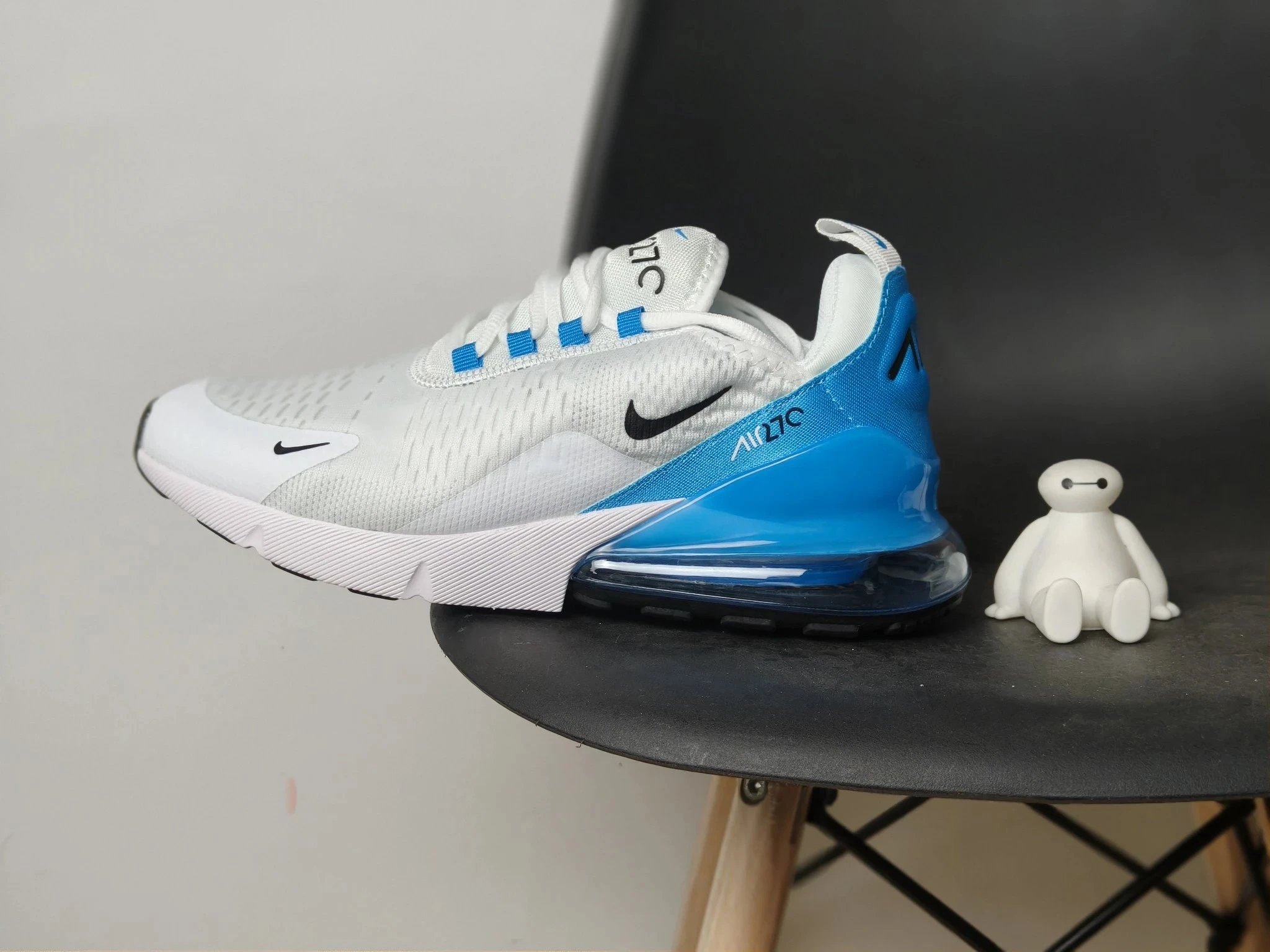 Casual Sports Shoes photo 6