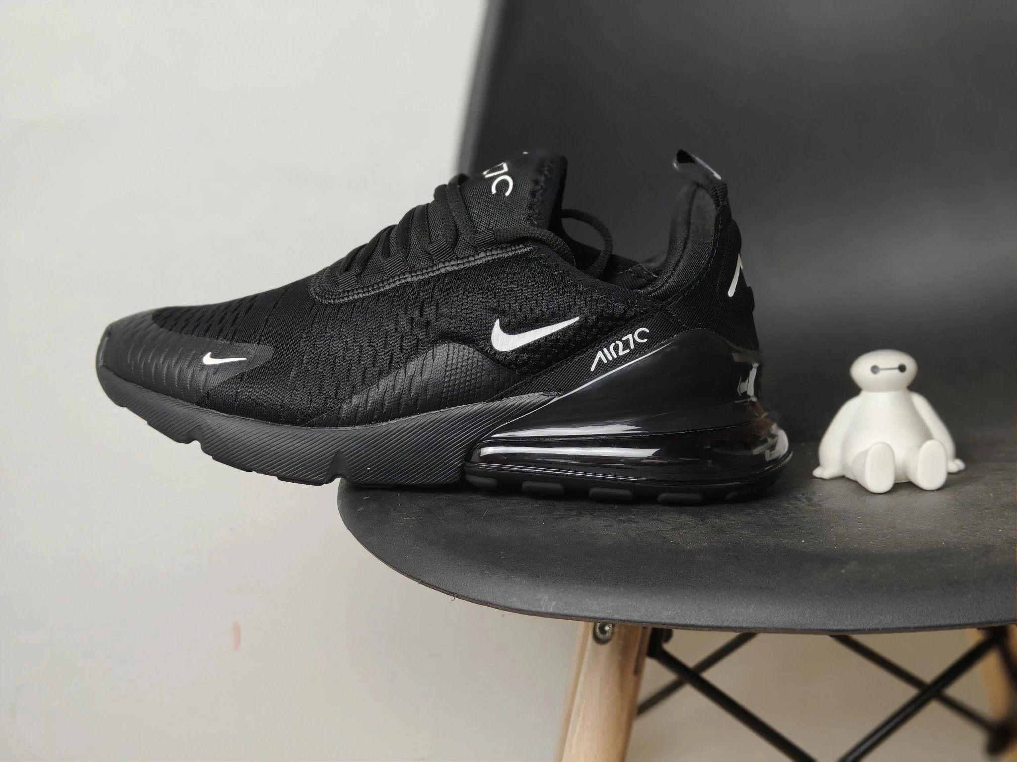 Casual Sports Shoes photo 8