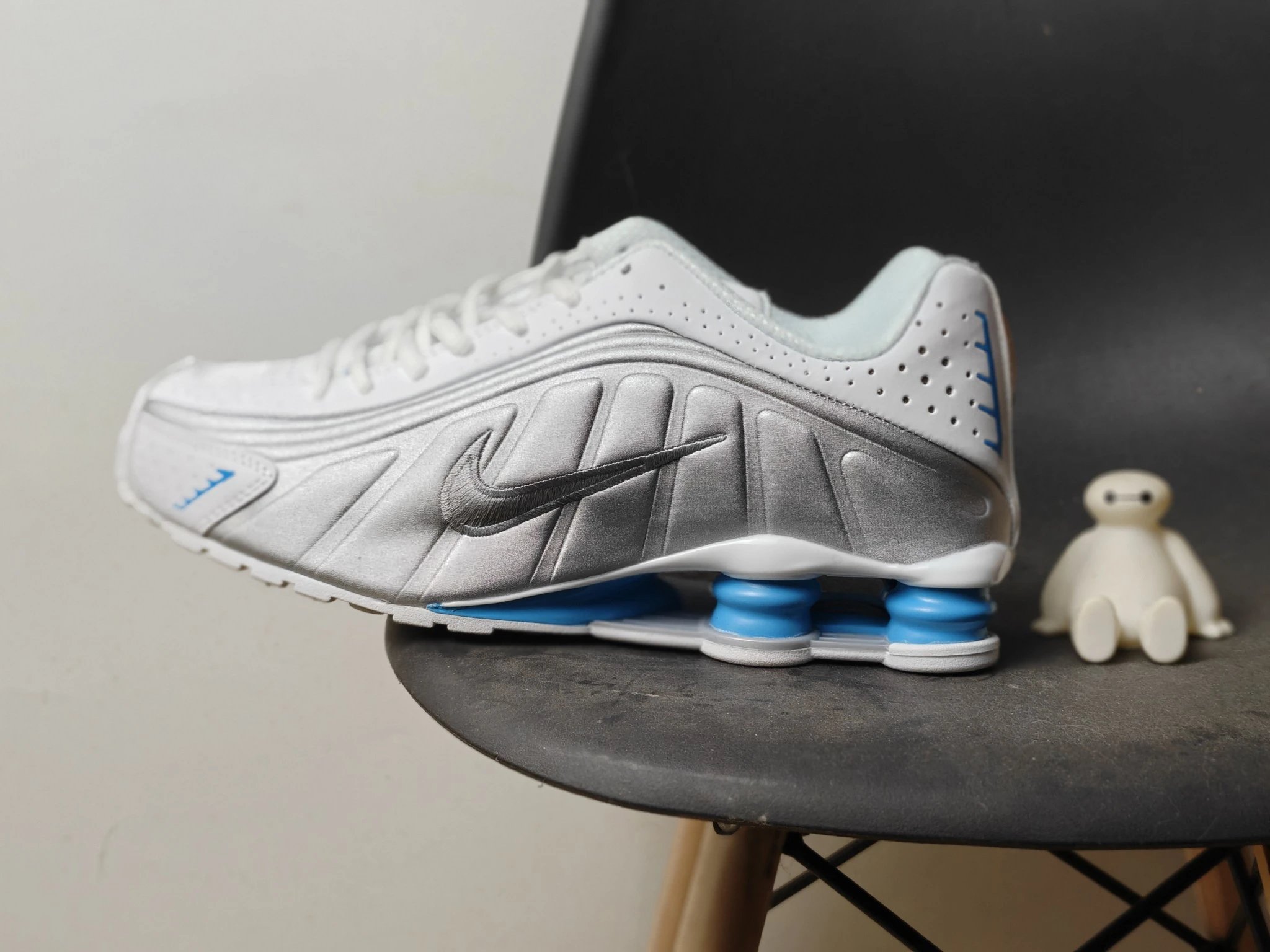 Silver Blue