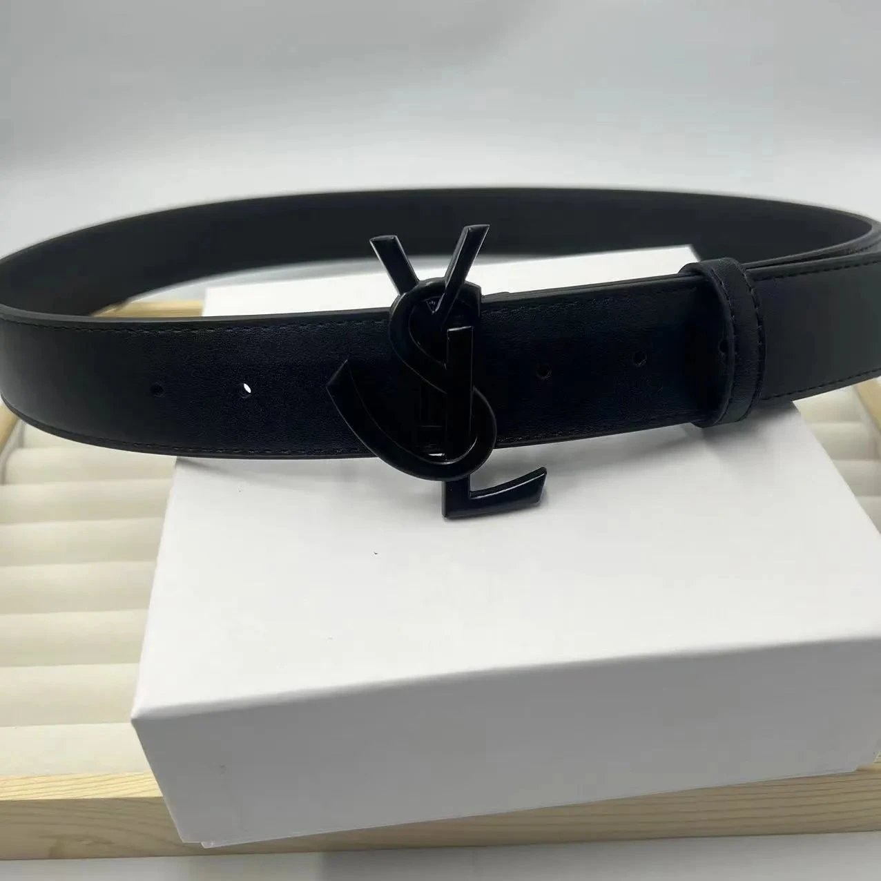 black 4cm