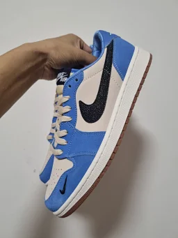 thumbnail for UNC University of North Carolina pe aj1low