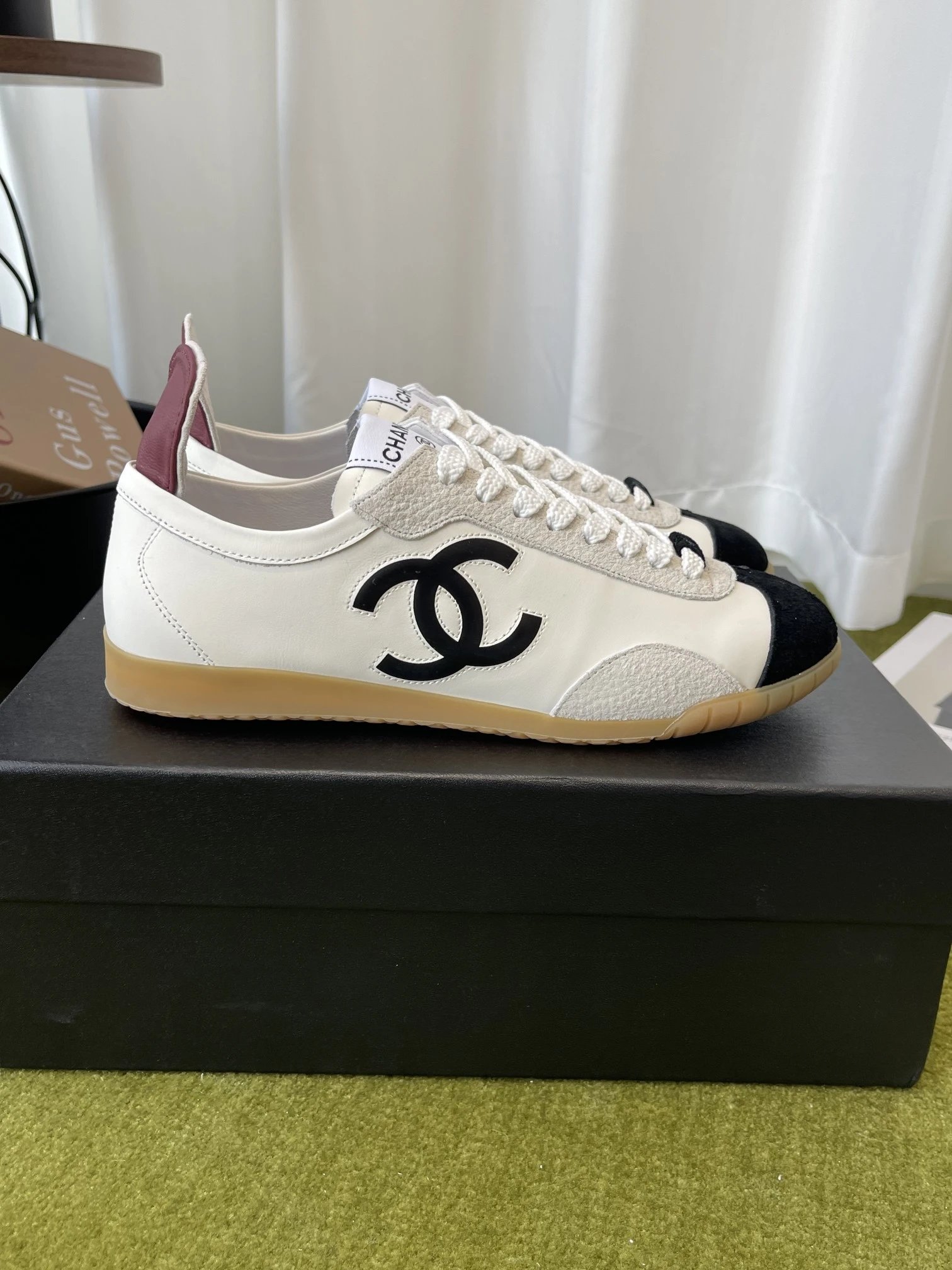 Chanel香奈儿新款Sneaker系列休闲运动鞋女款德训鞋薄底鞋 原版开发：磨砂牛皮/丝绸牛皮面料，内里羊皮，原版生胶底！码数：35-41（40 41定做不退换）