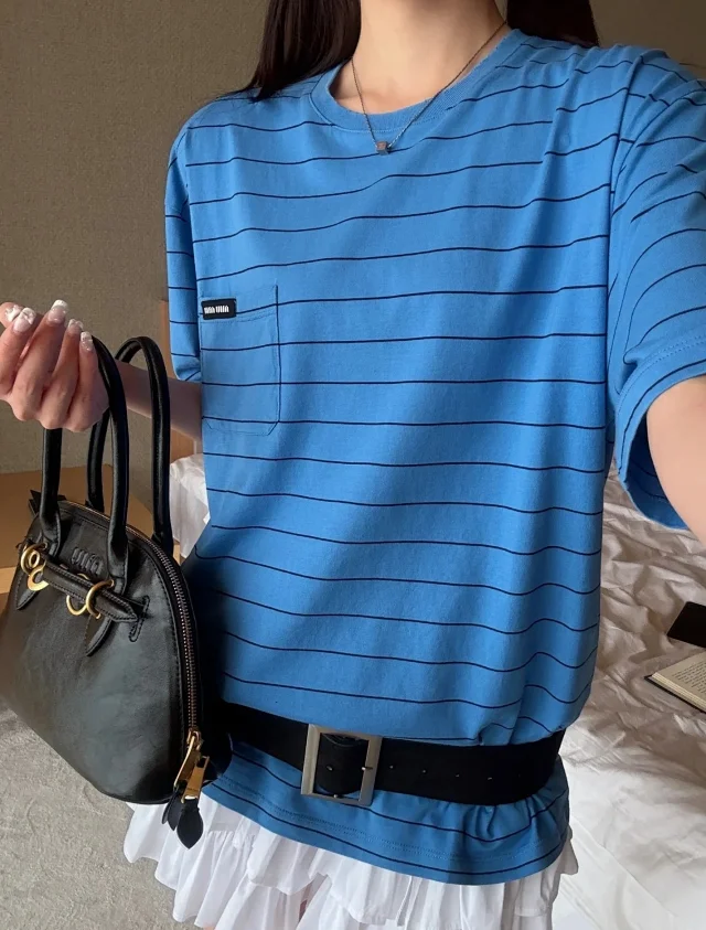 MIUMIU 25SS 早春口袋徽标LOGO蓝色条纹短袖T恤