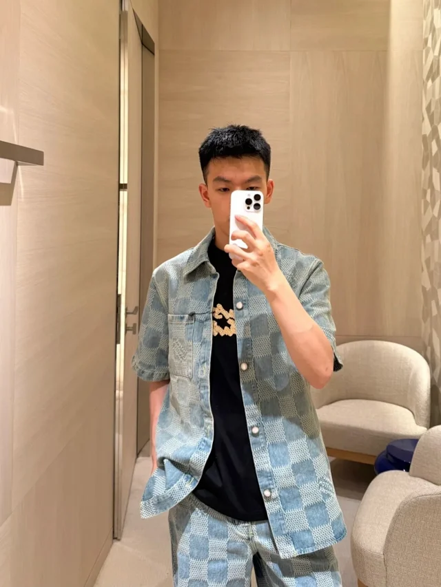 LV25SS 春夏Pharrell菲董秀款Damier棋盘格马赛克水洗牛仔短袖衬衫外套/牛仔短裤套装
