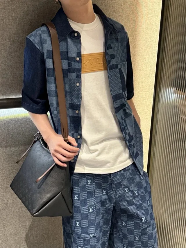 LV 25SS 早春美洲杯系列小LOGO刺绣棋盘格牛仔短裤五分裤