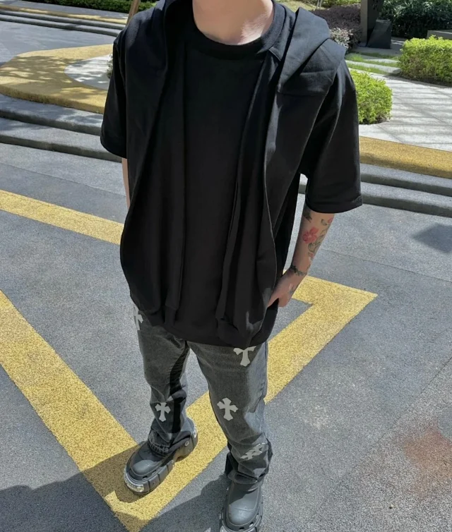 BLCG/巴黎 25SS 双环刺绣LOGO假两件结构拼接连帽短袖T恤 