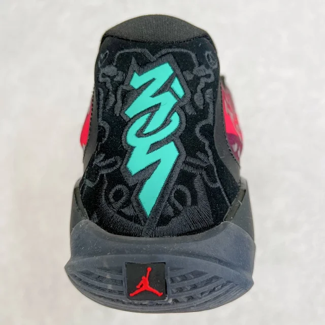 Jordan Sneakers Zion 3 product detail image 17