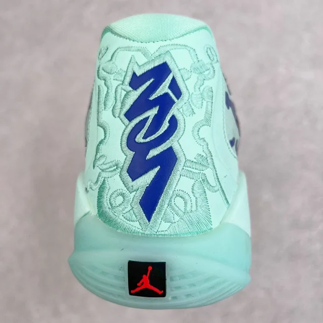 Jordan Sneakers Zion 3 product detail image 26