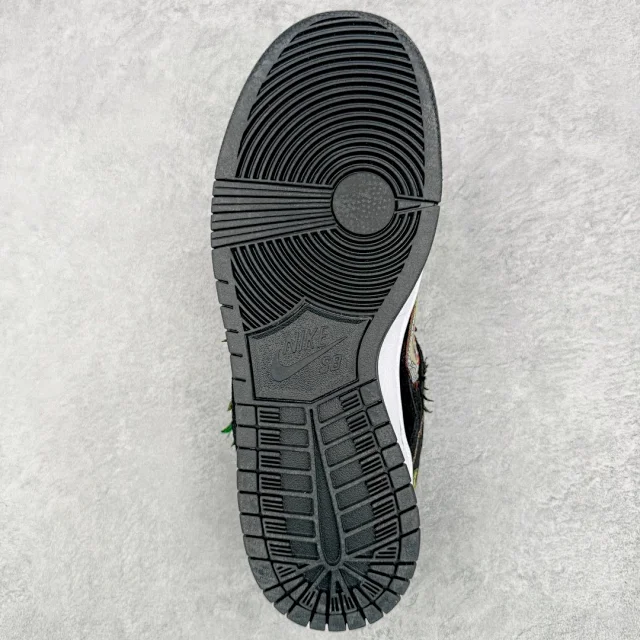 Nike Sneakers Dunk Low Custom Graphic product detail image 80