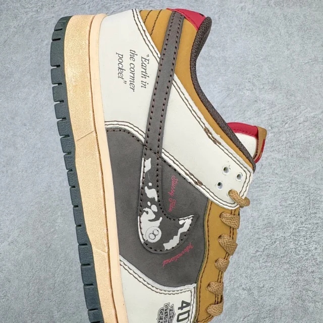 Nike Sneakers Dunk Low Custom Graphic product detail image 42