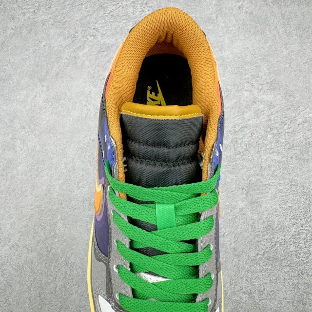 Nike Sneakers Dunk Low Custom Graphic product detail image 23