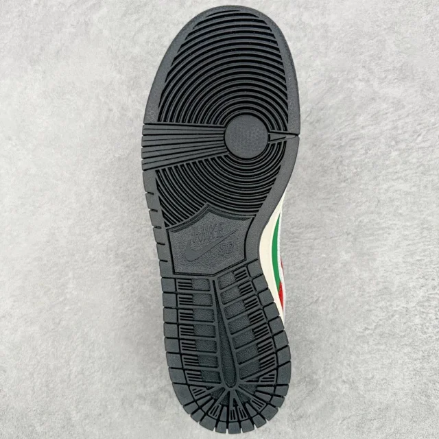 Nike Sneakers Dunk Low Custom Graphic product detail image 36