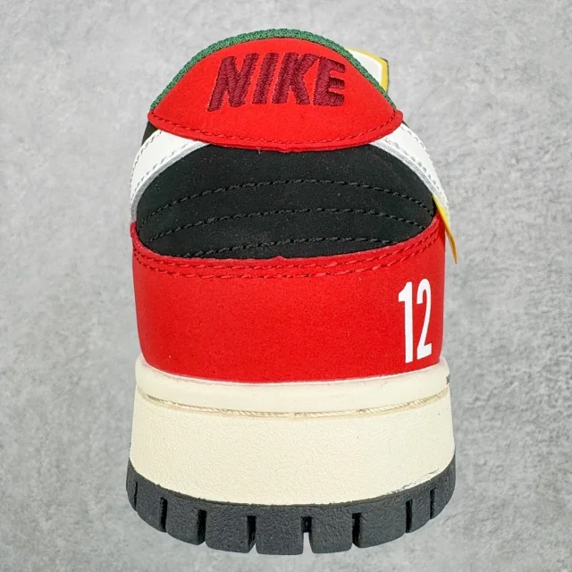Nike Sneakers Dunk Low Custom Graphic product detail image 35