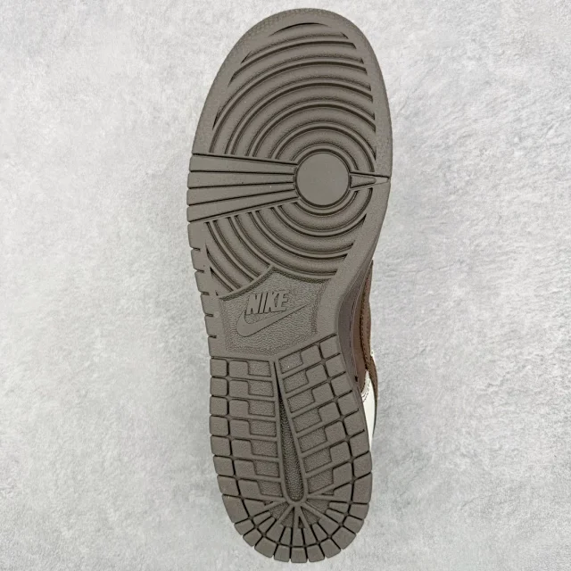 Nike Sneakers Dunk Low Custom Graphic product detail image 54