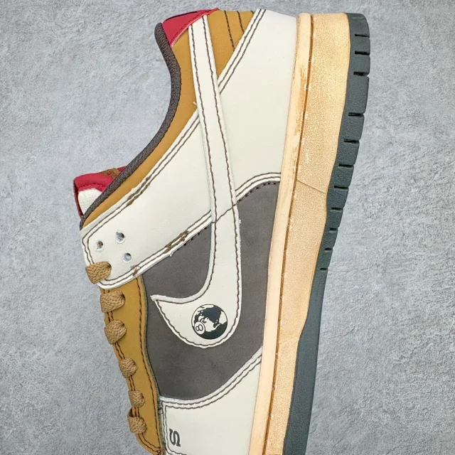 Nike Sneakers Dunk Low Custom Graphic product detail image 43