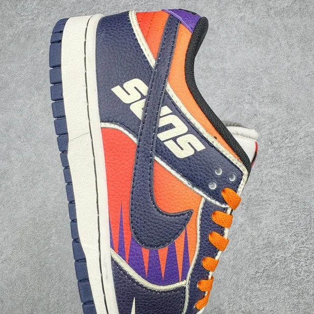Nike Sneakers Dunk Low Custom Graphic product detail image 15