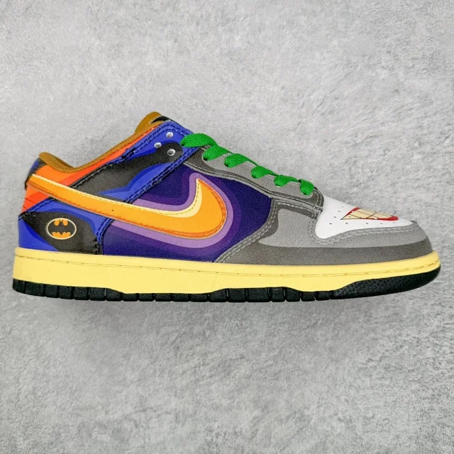 Nike Sneakers Dunk Low Custom Graphic product detail image 19