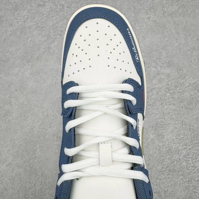 Nike Sneakers Dunk Low Custom Graphic product detail image 58