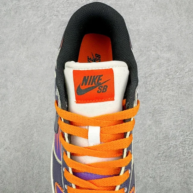 Nike Sneakers Dunk Low Custom Graphic product detail image 14