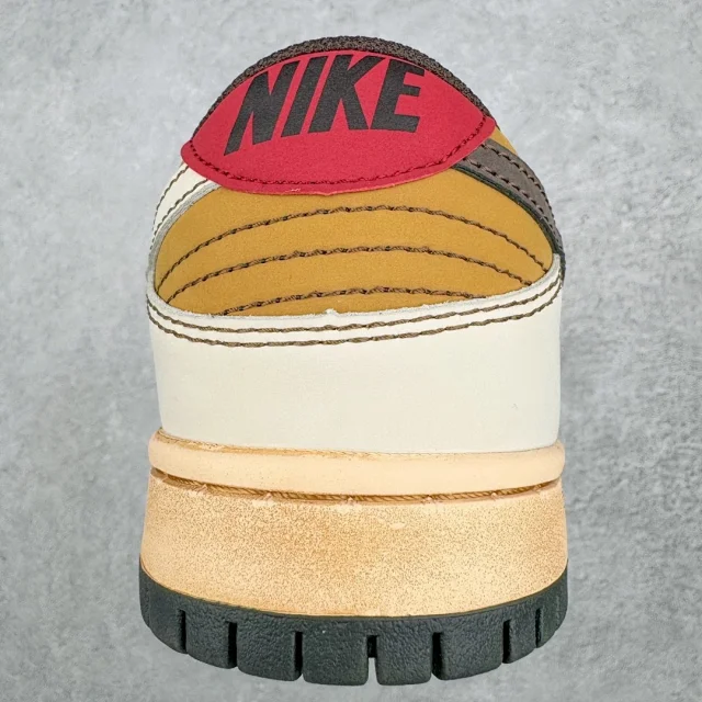 Nike Sneakers Dunk Low Custom Graphic product detail image 44