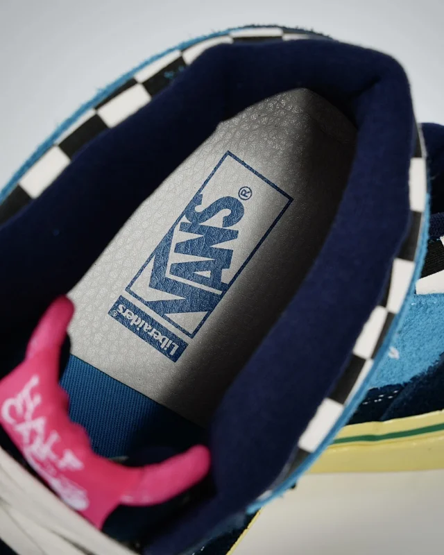 Vans Multiple sneaker styles product detail image 24