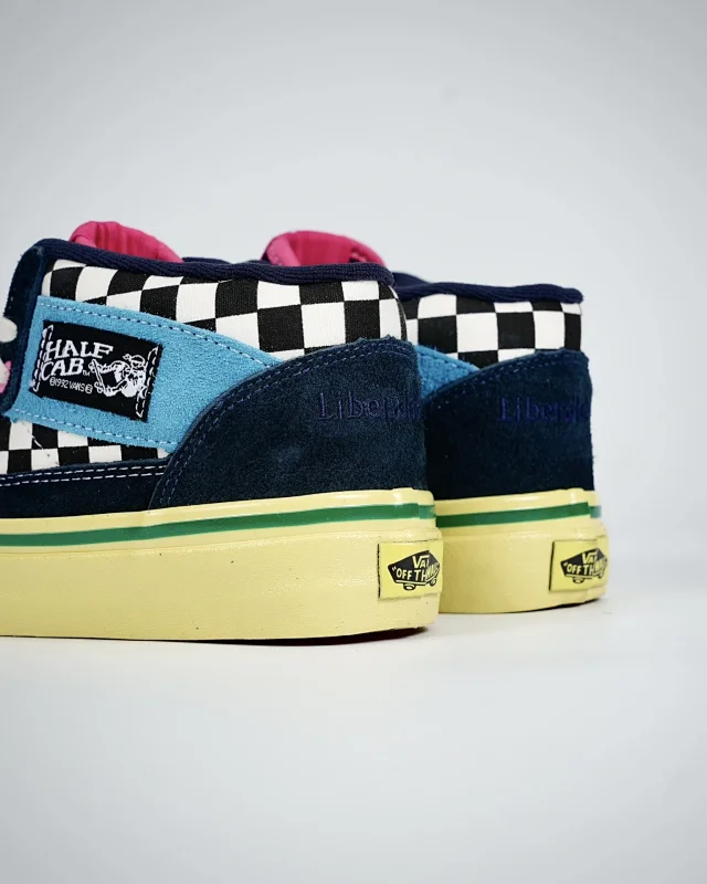 Vans Multiple sneaker styles product detail image 25